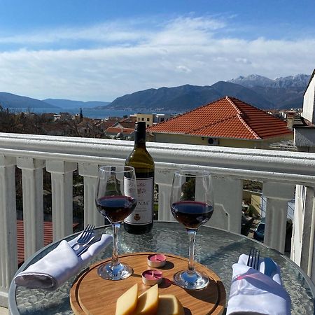 Vila Danica Tivat Apartment ภายนอก รูปภาพ