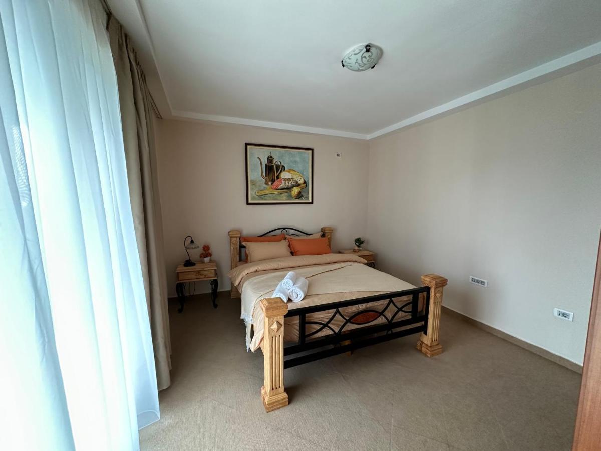 Vila Danica Tivat Apartment ภายนอก รูปภาพ