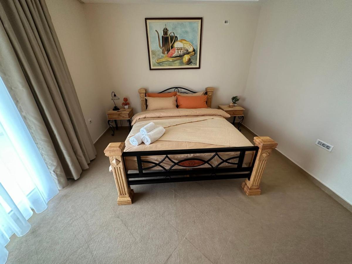 Vila Danica Tivat Apartment ภายนอก รูปภาพ