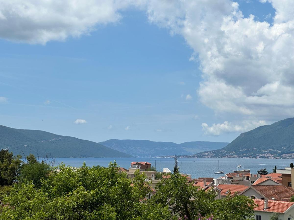 Vila Danica Tivat Apartment ภายนอก รูปภาพ