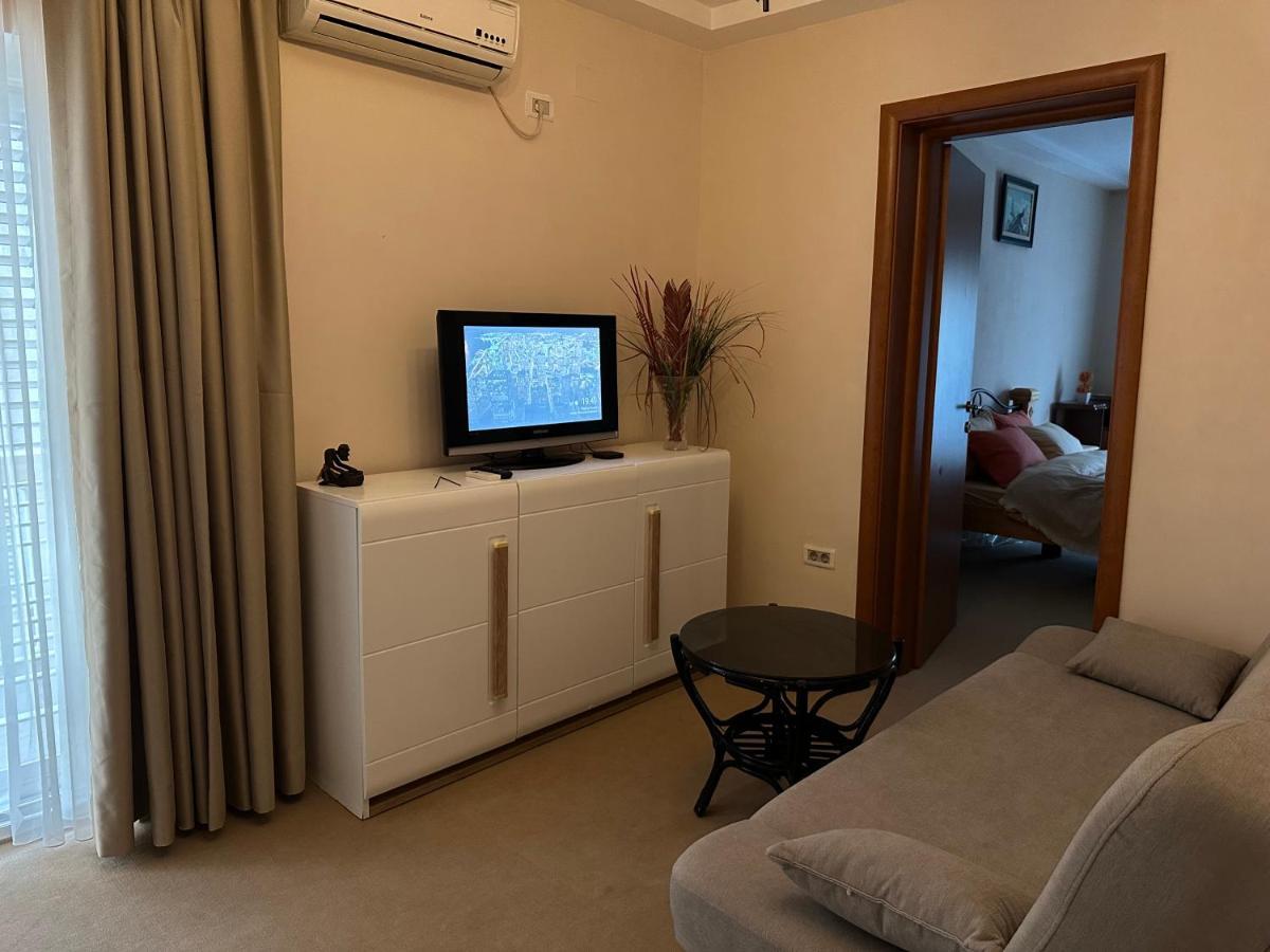 Vila Danica Tivat Apartment ภายนอก รูปภาพ