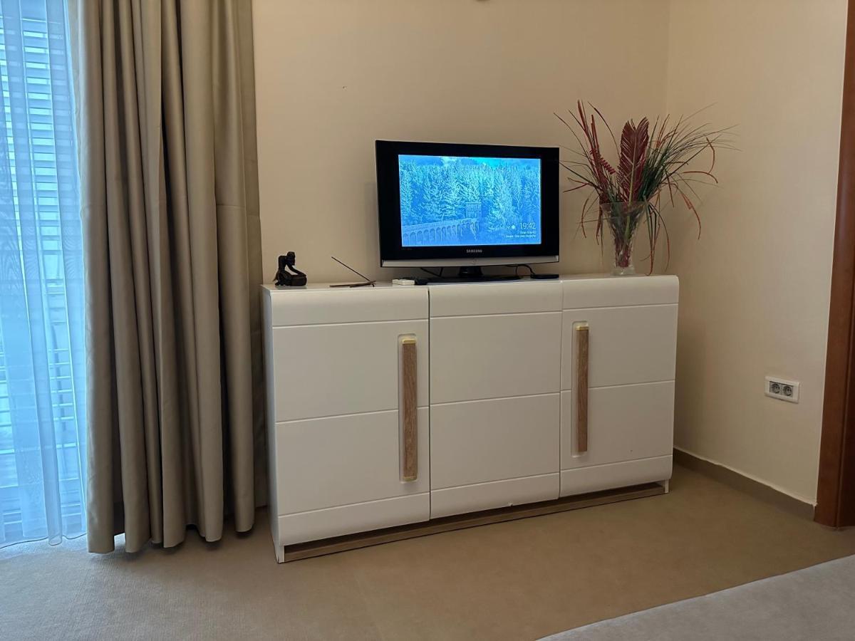 Vila Danica Tivat Apartment ภายนอก รูปภาพ