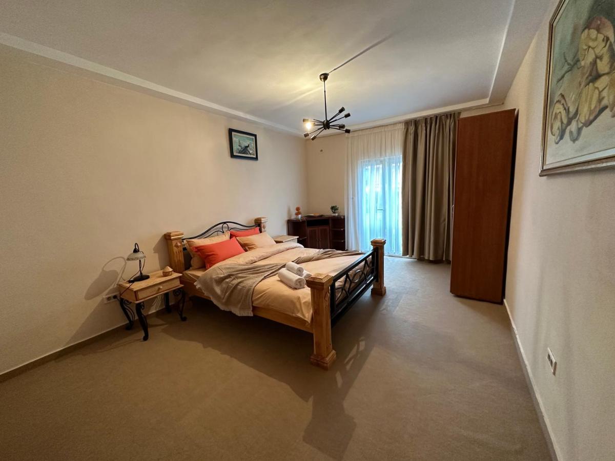 Vila Danica Tivat Apartment ภายนอก รูปภาพ