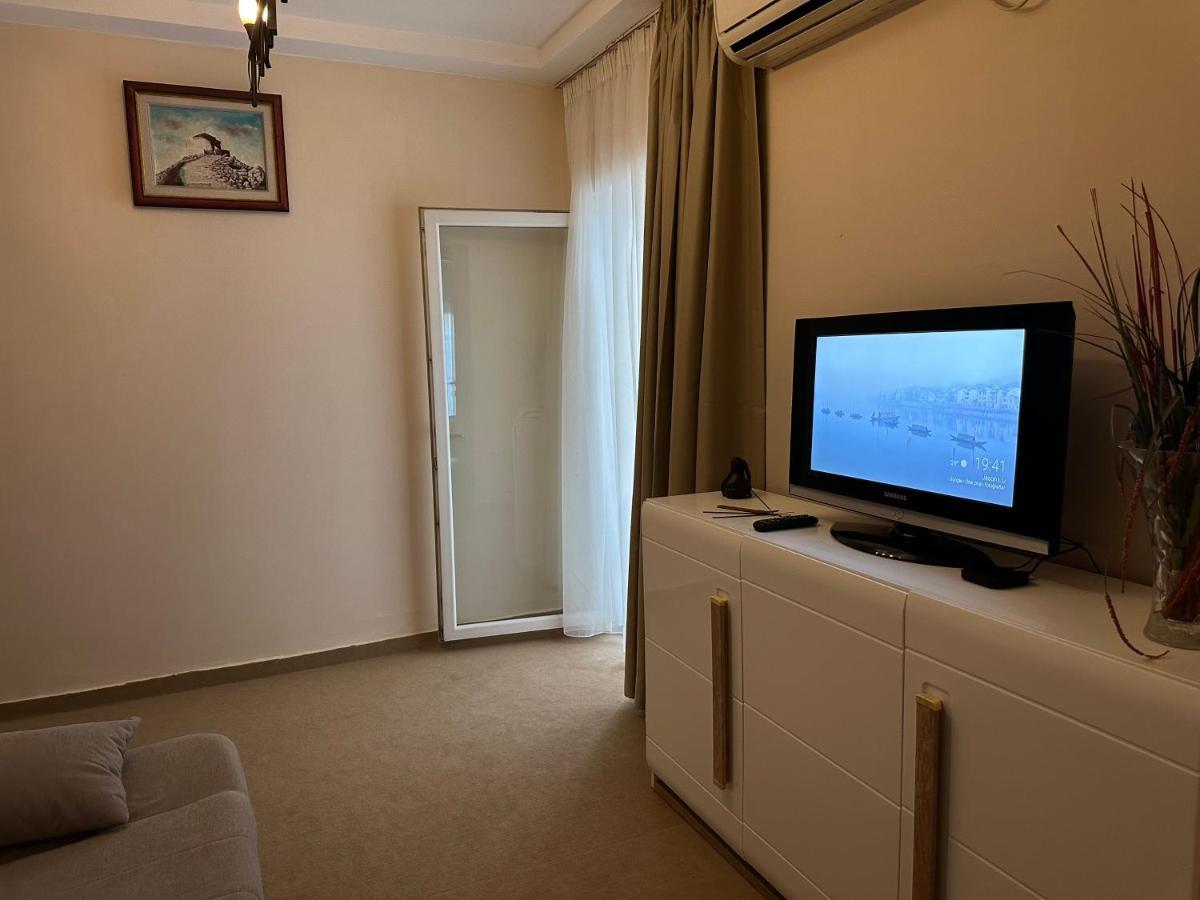 Vila Danica Tivat Apartment ภายนอก รูปภาพ